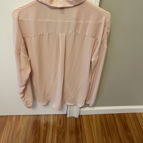 Forever 21 Top💕 - Picture 2 of 7